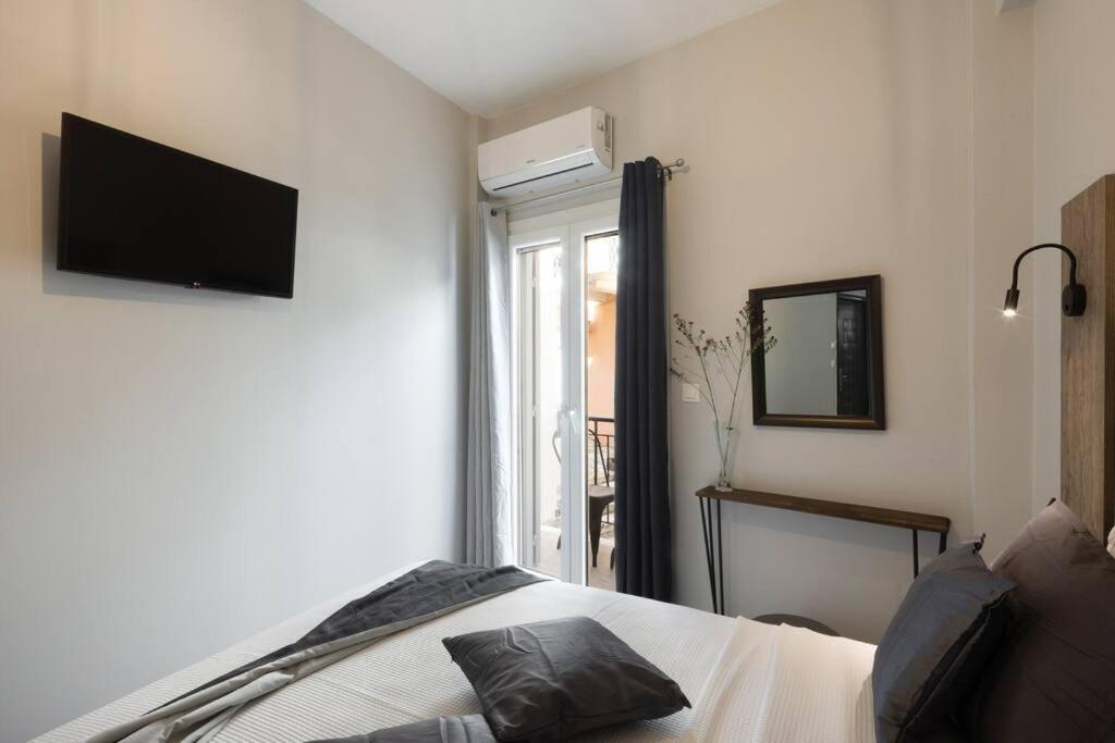 Nefeli Boutique City Suite Corfu  Eksteriør billede